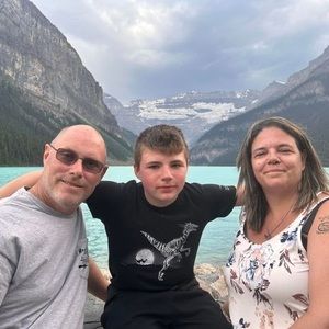 Meet your Posher, Kim